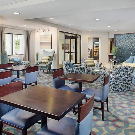 Springhill Suites Manchester-Boston Regional Airport Екстер'єр фото