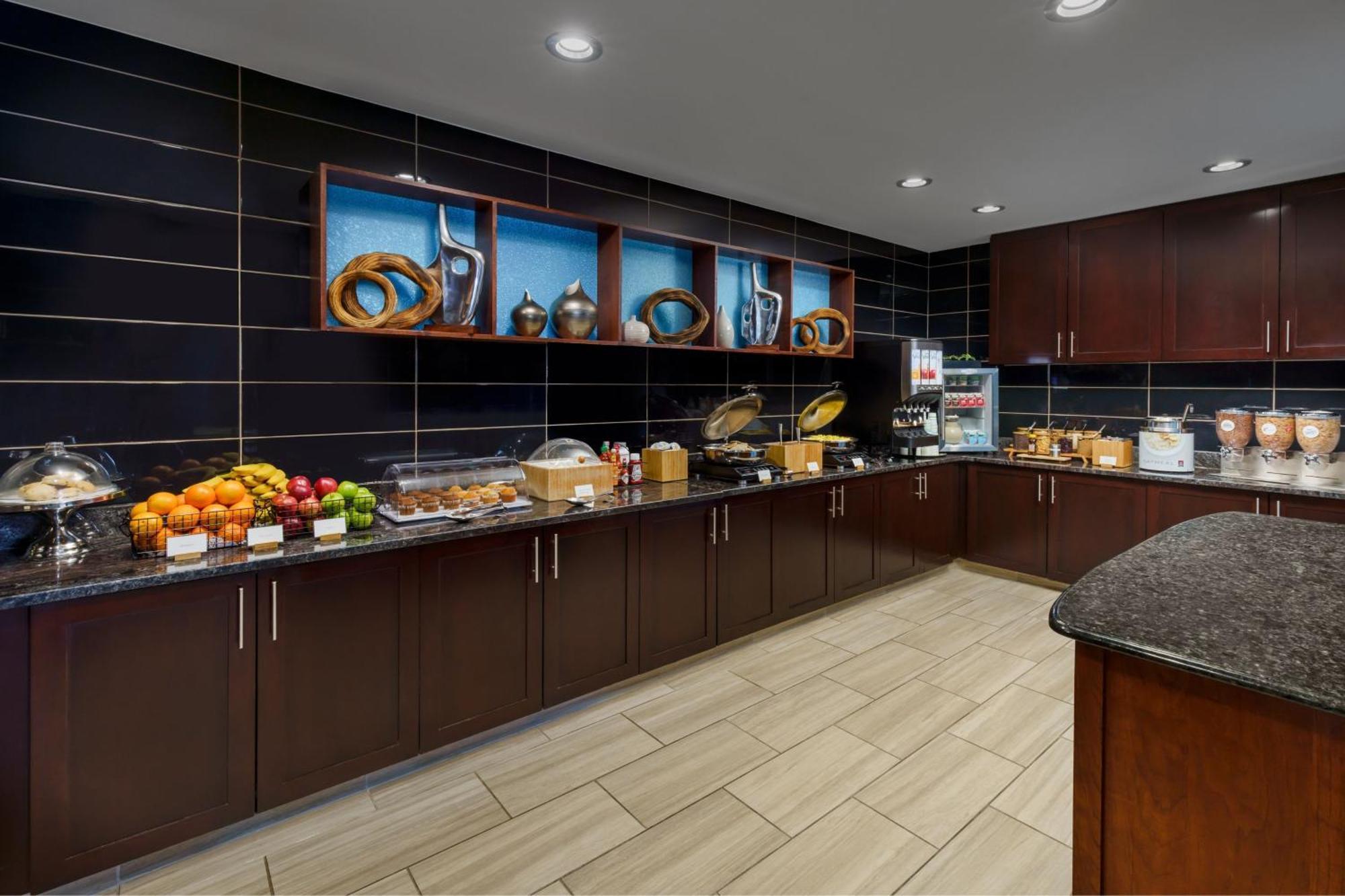 Springhill Suites Manchester-Boston Regional Airport Екстер'єр фото