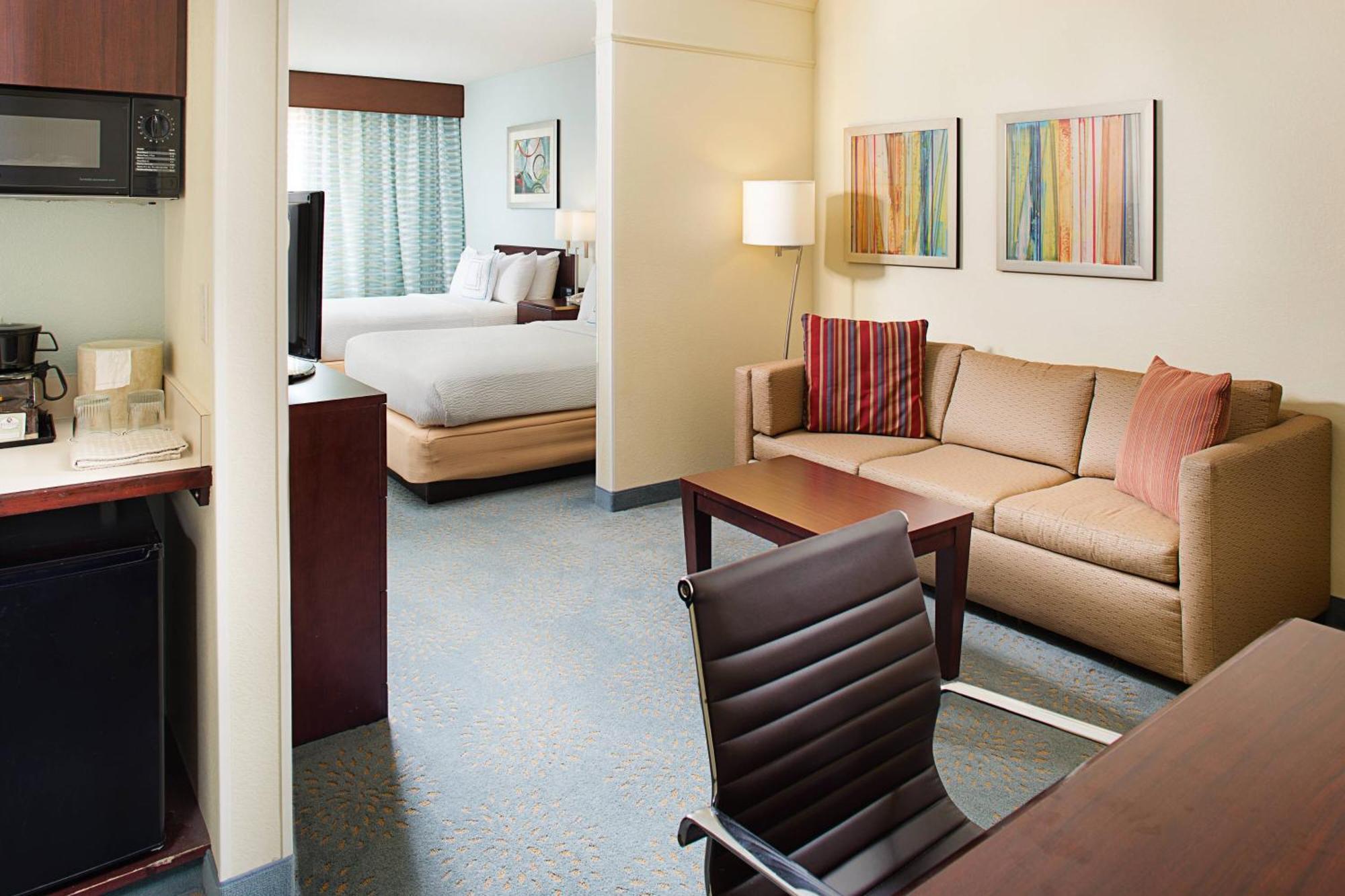 Springhill Suites Manchester-Boston Regional Airport Екстер'єр фото