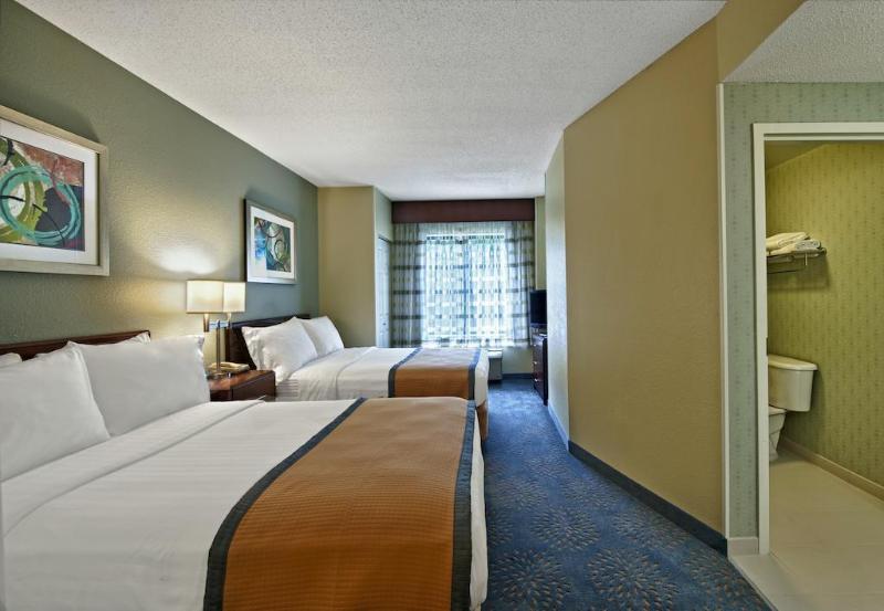 Springhill Suites Manchester-Boston Regional Airport Екстер'єр фото